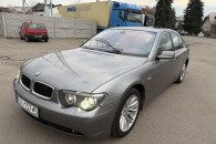 BMW 745i