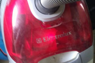 odkurzacz elktrolux bardzo mocny