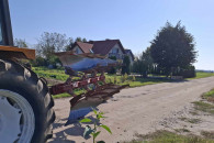 Pług 4-skibowy obrotowy Kongskilde