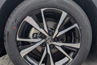 Nowe salonowe opony BRIDGESTONE 225 55 18