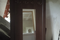 wieszak z lustrem bardzo ladne