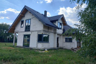 Duży dom wolnostojący w Sieradzu