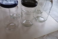 Słoiki na przetwory czyste z nakrętkami