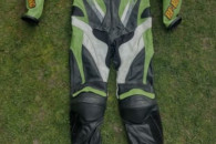 Kombinezon na motocykl