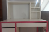 Biurko z nadstawką (Micke z Ikea)