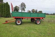 Rozrzutnik 4t 1właś , super zadbany i sprawny .