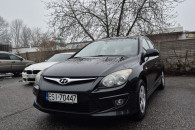 Hyundai i30CW 2010 1,6 CRDi DOHC Kombi czarny