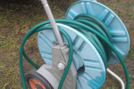 stojak z wezem gardena okazja