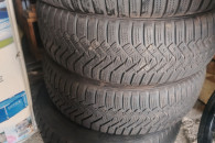 Opony zimowe z felgami stalowymi.