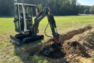 Usługi minikoparką, minikoparka, Terex