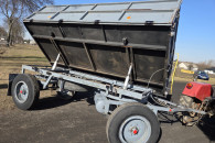 Przyczepa rolnicza-ZłocieniecT-070 1988r wywrot