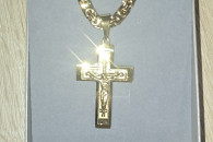 Łancuszek z krzyżykiem