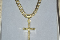 Łancuszek z krzyżykiem