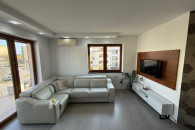 Mieszkanie 80 m2, 4 pokoje, II piętro, winda