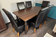 Zestaw stołowy z kompletem 6 krzeseł