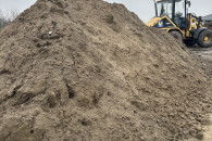 Ziemia z dostawą na podniesienie terenu