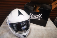 Nowy kask motocyklowy Westt biały piękny r. M