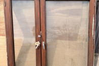 Stare drewniane okno