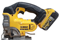 WYRZYNARKA AKUMULATOROWA DEWALT DCS331 18V 5.0A