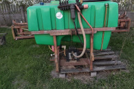 Sprzedam opryskiwacz 400 litrów