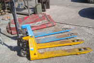paleciak 2500 kg malo uzywany