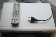 Magnetowid LG + 15 kaset VHS GRATIS